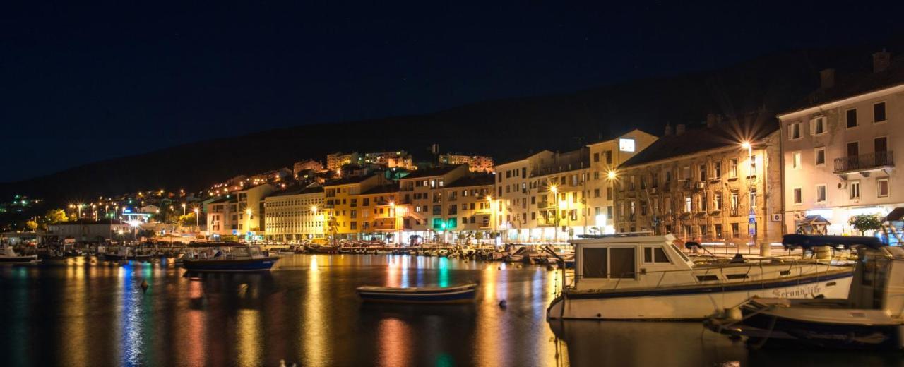 Apartments With A Parking Space Senj - 5571 Senj (Lika-Senj) Exterior foto