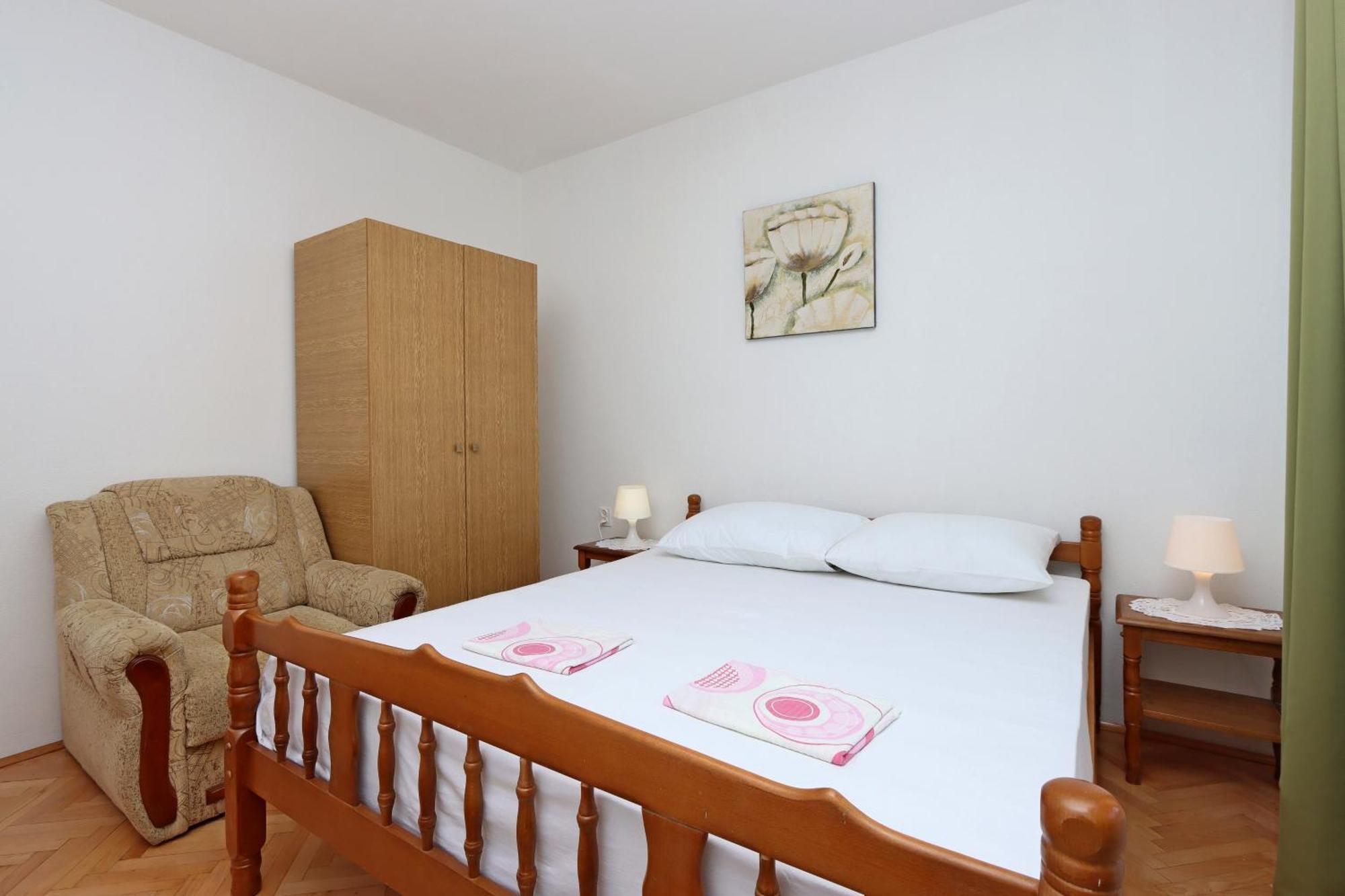 Apartments With A Parking Space Senj - 5571 Senj (Lika-Senj) Quarto foto