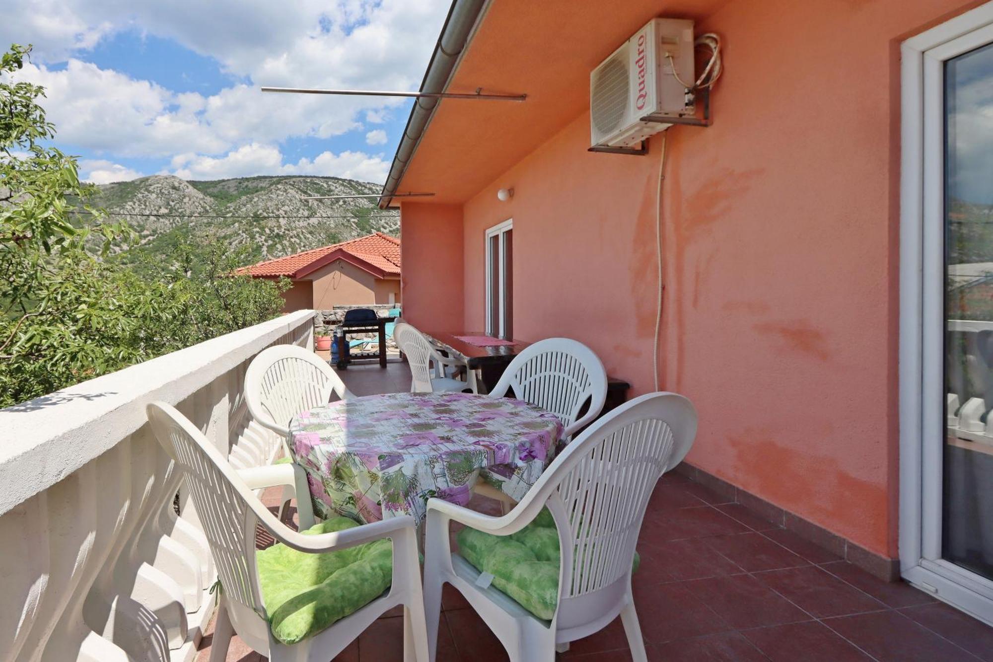 Apartments With A Parking Space Senj - 5571 Senj (Lika-Senj) Exterior foto